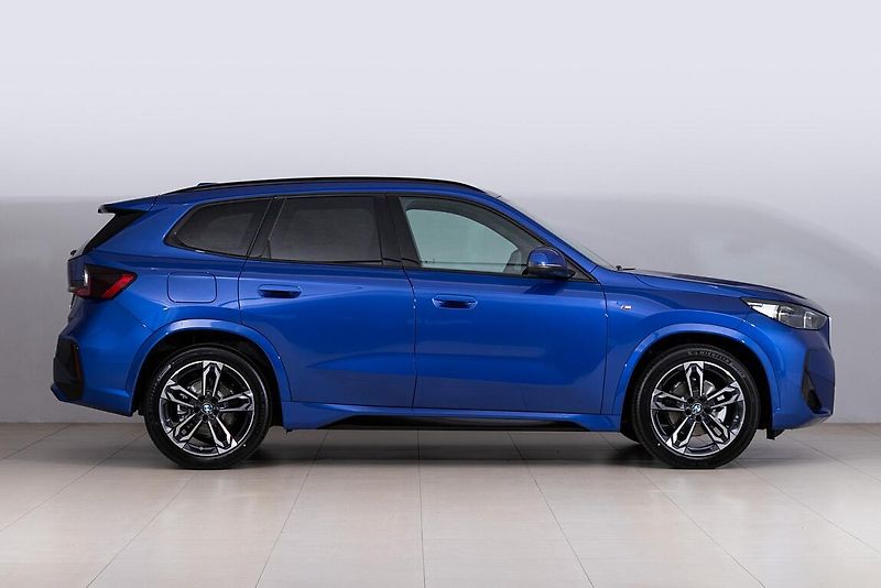BMW X1 xDrive20d - fotka 2 z 13