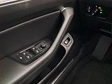 Volkswagen Passat (2016) 2.0 TDI, Kůže, Navi, Tempomat - náhled 18