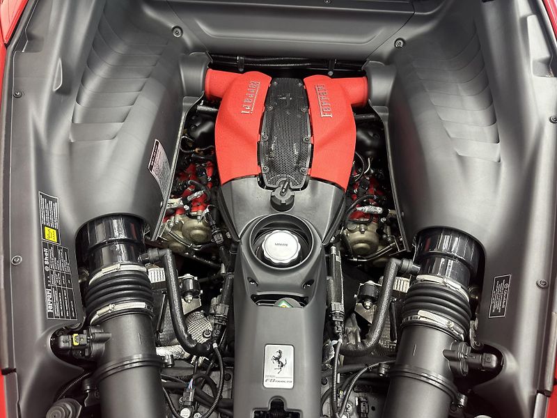 Ferrari F8 (2020) Tributo*360*LIFT*QUIO*TOP SPEC - fotka 12 z 13