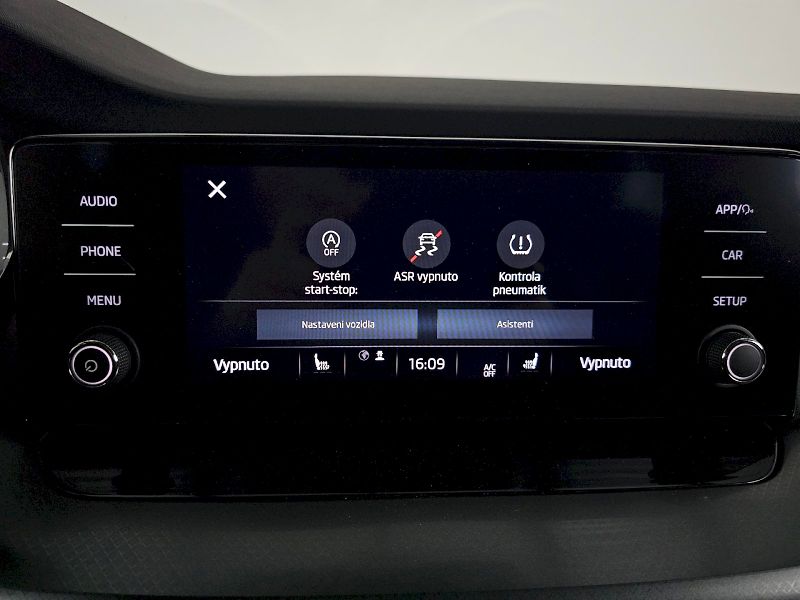 Škoda Octavia (2022) COMBI 1.5TSI 96kW DSG G-TEC AM - fotka 26 z 29