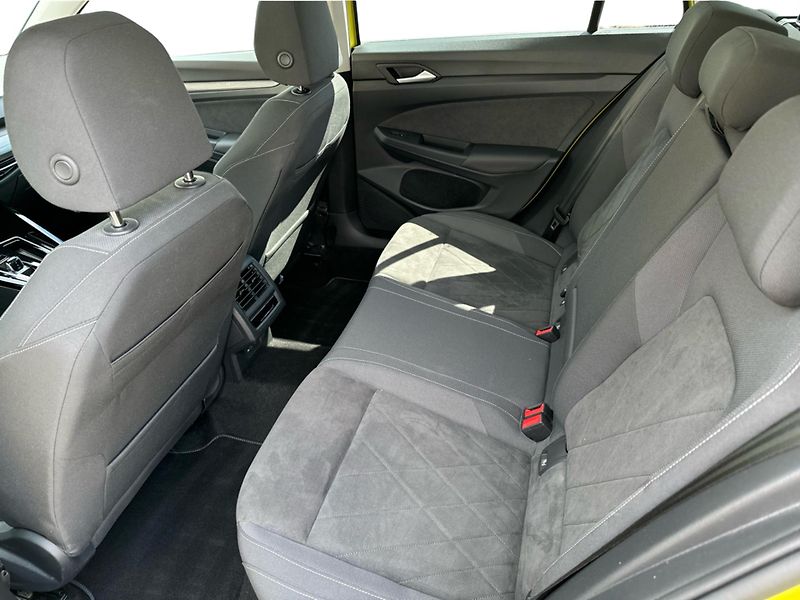 Volkswagen Golf Style 2.0 TDI 110 kW DSG Varia - fotka 12 z 25