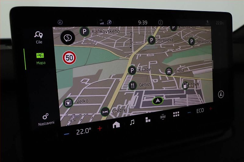 Škoda Enyaq (2022) Sportline iV 80 (82 kWh) - fotka 9 z 20