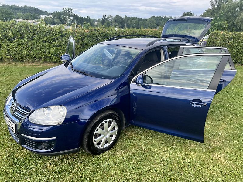 Volkswagen Golf 1.4TSI 90KW,DSG,DIGI,TEMPOMAT - fotka 24 z 45