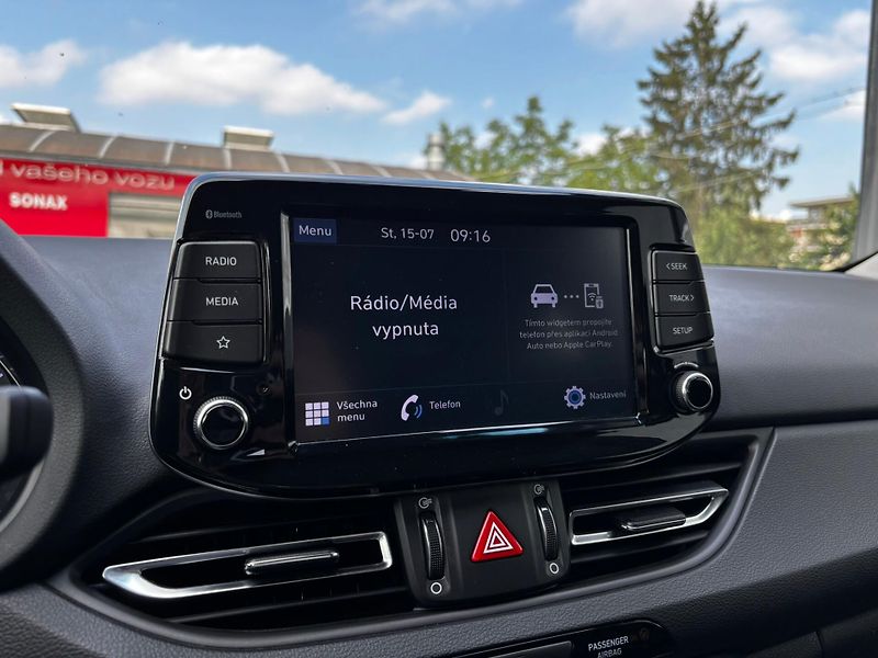Hyundai i30 - fotka 11 z 16