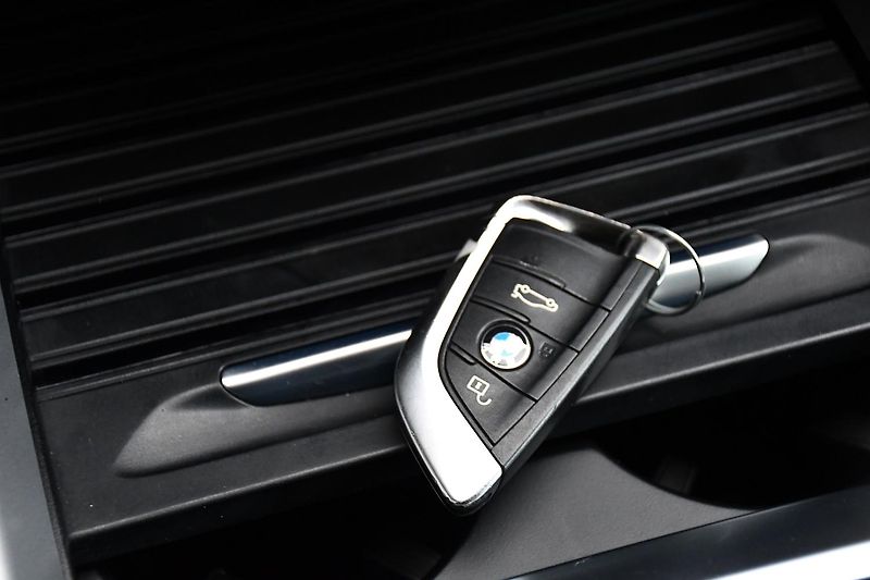 BMW X5 xDrive40d  K360°ACC ČR - fotka 36 z 38