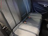 Peugeot 3008 (2019) 1.2PT, Allure, AT, navi - náhled 12