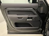 Land Rover Defender (2026) 110 D250 X-DYNAMIC SE AWD AUT - náhled 7