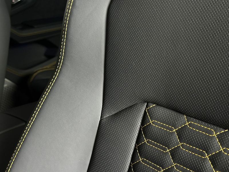 Lamborghini Urus Novitec Wide Body Kit, Masáž - fotka 24 z 51