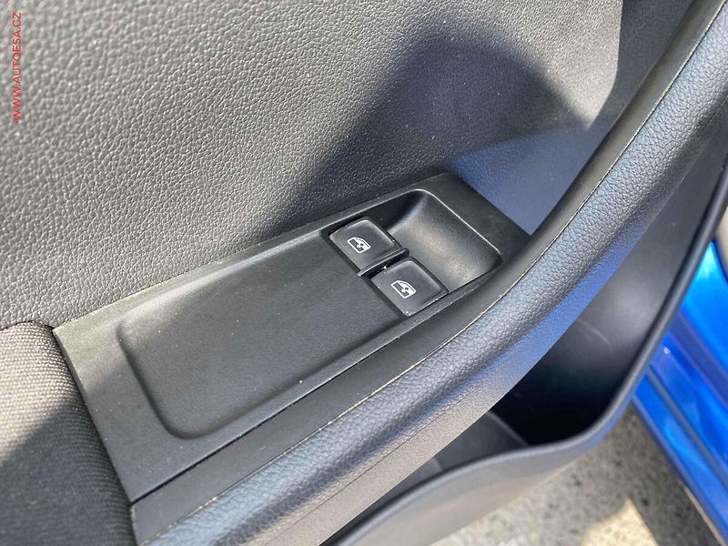 Škoda Fabia (2018) 1.0 TSi, Ambition, TZ - fotka 13 z 16