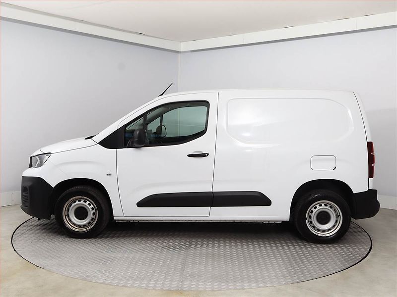Peugeot Partner (2024) 1.5 BlueHDi, ČR, 1Maj, DPH - fotka 3 z 13