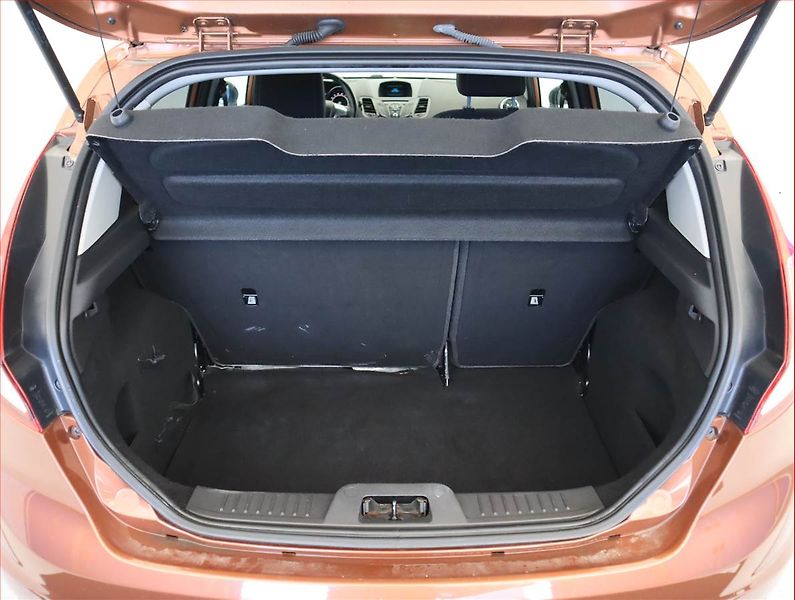 Ford Fiesta (2015) Comfort 1.0 EcoBoost, Tempomat - fotka 14 z 17