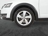 Škoda Octavia (2019) Scout 2.0 TDI, 4X4, Automat - náhled 15