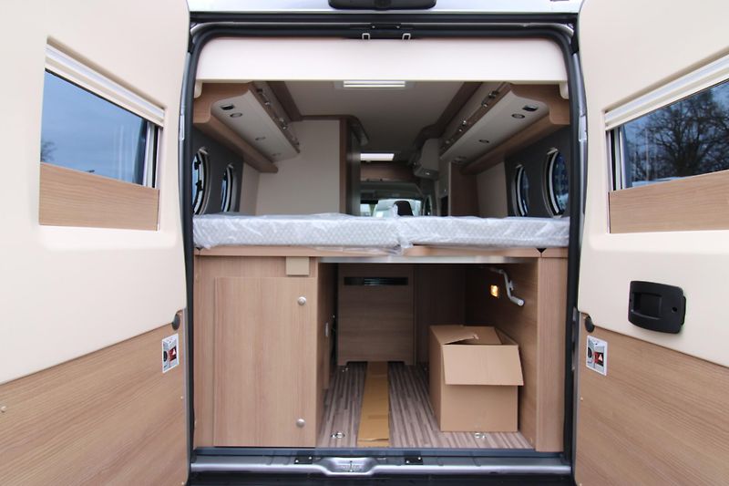 Malibu (2026) Van 640 FC výprodej - fotka 15 z 57