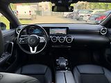Mercedes-Benz CLA 180d - náhled 11