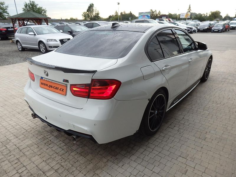 BMW Řada 3 320D 135 kW XENONY, NAVI, DVD - fotka 4 z 19