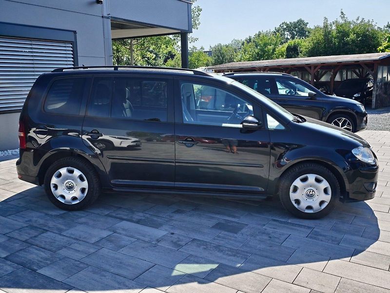 Volkswagen Touran (2009) Comfort 1,9 TDI 77 Kw - fotka 4 z 33