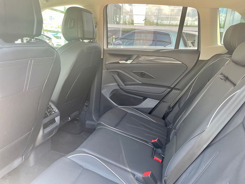 Volkswagen Tiguan People  1,5 TSI 150 kW eHybrid - fotka 6 z 8