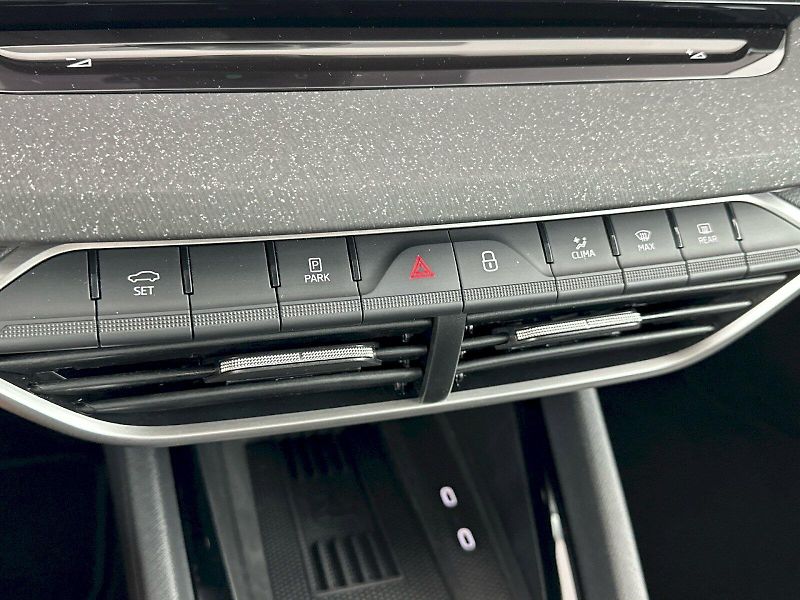 Škoda Octavia (2025) Combi 1.5TSI 110kW Top Selecti - fotka 21 z 31