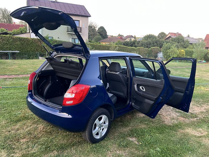 Škoda Fabia 1.4 63KW,46TKM,KLIMA,ALU - fotka 29 z 47