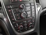 Opel Astra (2012) 1.4 T, Tempomat, Park. senzory - náhled 14