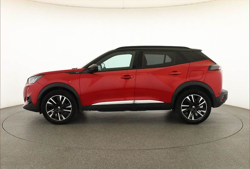 Peugeot 2008 (2022) GT Line 1.2 PureTech, Automat - fotka 3 z 19