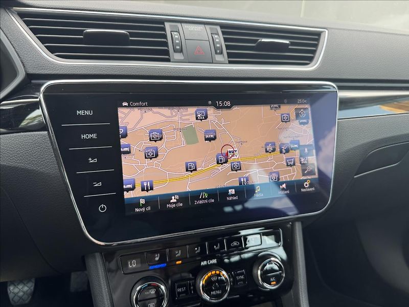 Škoda Superb 2,0 TDI 110kW L&K ČR 1.MAJITEL - fotka 22 z 33