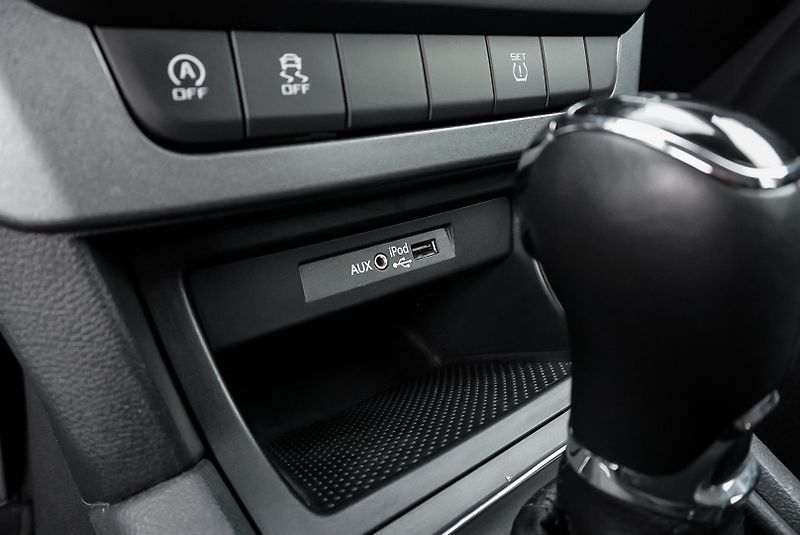 Škoda Yeti (2016) 1.2 TSi AUTOMAT - fotka 23 z 31