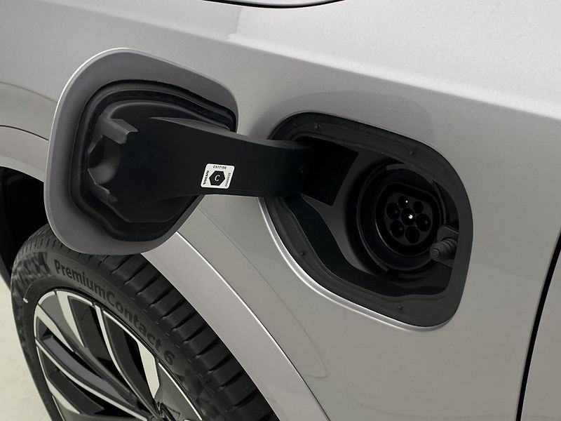 Volvo XC90 (2026) T8 AWD Plug-in BRIGHT PLUS 7m - fotka 18 z 70