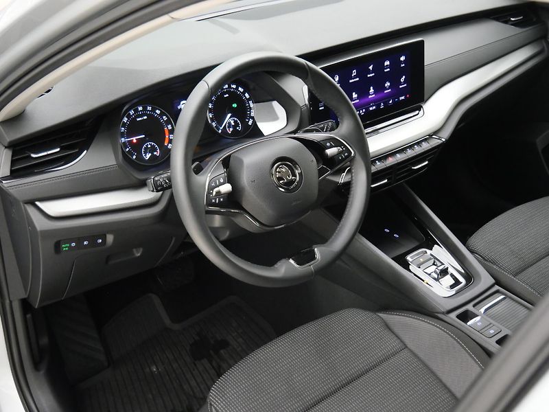 Škoda Octavia - fotka 5 z 23