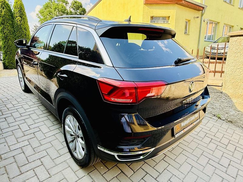 Volkswagen T-Roc (2022) 1,5TSi 110kW Maraton TAŽNÉ ČR - fotka 14 z 18