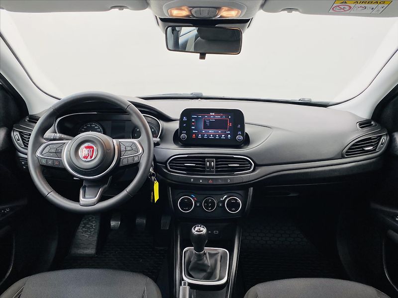 Fiat Tipo 1,0 - fotka 9 z 26