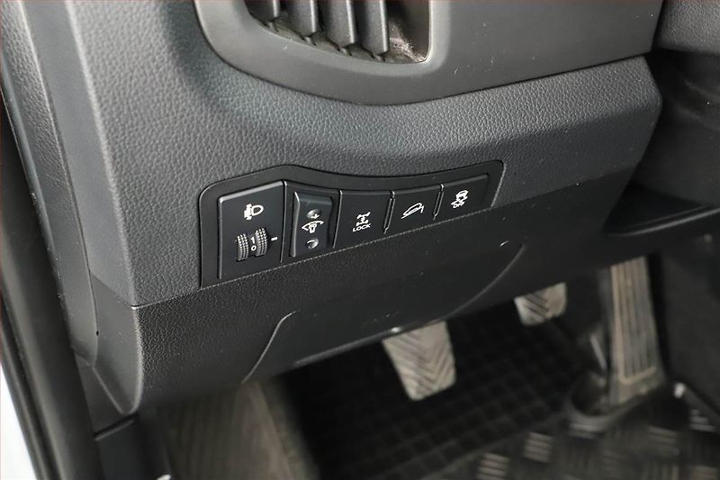 Kia Sportage (2010) 2.0 CRDi, 4X4, Tempomat - fotka 10 z 15