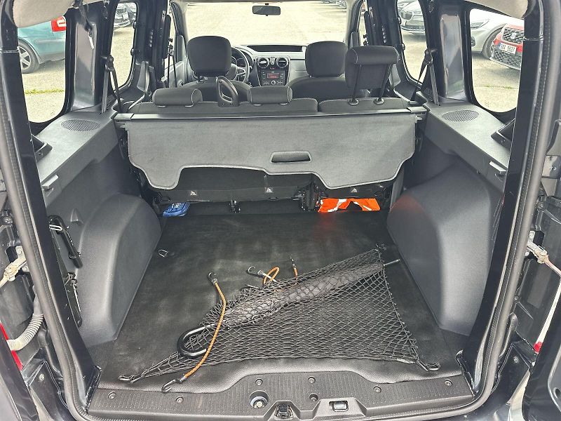 Dacia Dokker (2019) 1.6 SCE - fotka 22 z 27