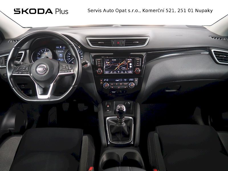Nissan Qashqai (2021) 1.3DiG-T 103KW TAŽNÉ 360*CAMER - fotka 5 z 33