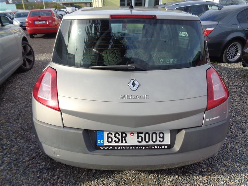 Renault Mégane 1,4 - fotka 6 z 13