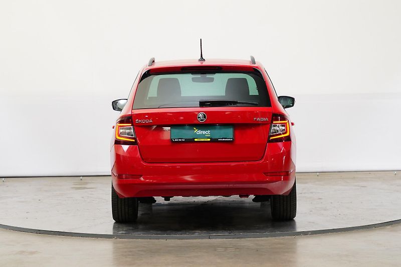 Škoda Fabia - fotka 6 z 25