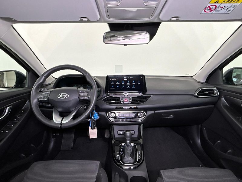 Hyundai i30 Smart DCT - fotka 5 z 26