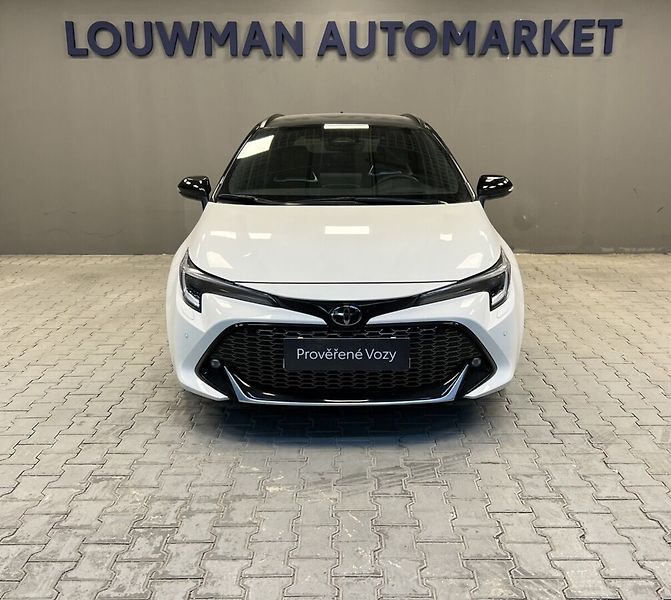Toyota Corolla 2.0 Hybrid AT GR SPORT DYNAMIC - fotka 4 z 17