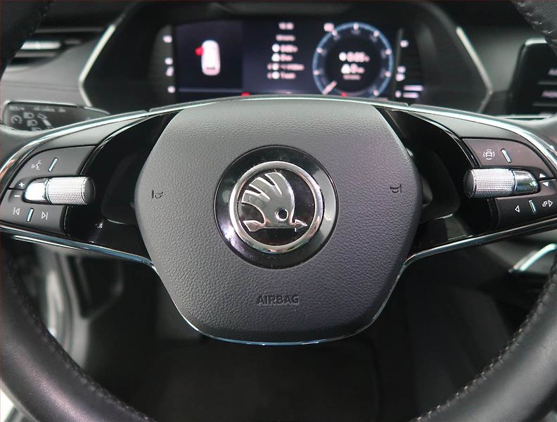 Škoda Octavia (2023) Ambition 2.0 TDI - fotka 15 z 18