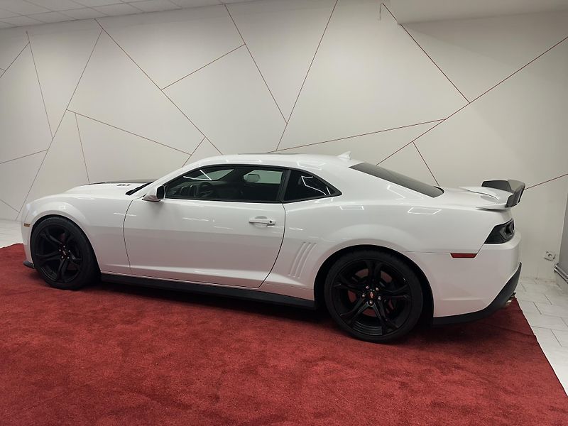 Chevrolet Camaro (2014) ZL1*KAMERA*CANADA - fotka 3 z 16