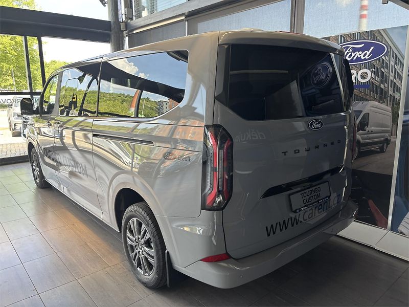 Ford Tourneo Custom (2025) Titanium L2, Tourneo, 2.0 EcoB - fotka 4 z 9