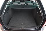 Škoda Octavia (2011) Laurin&Klement 2.0 TDI, Xenony - náhled 13