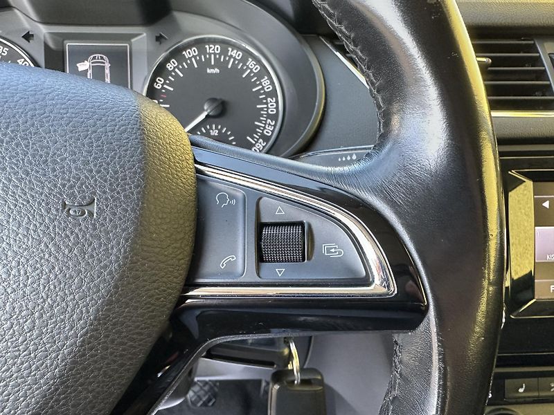 Škoda Octavia (2014) KOMBI 4x4 *1.6TDI/77kW *2.Maj - fotka 13 z 38