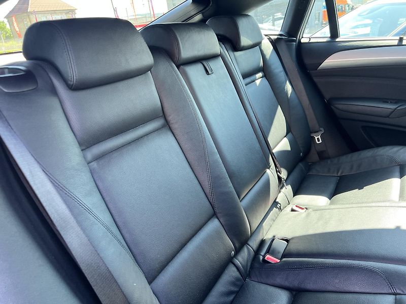 BMW X6 M50D xDrive 280kw KOUPENO V ČR - fotka 35 z 47