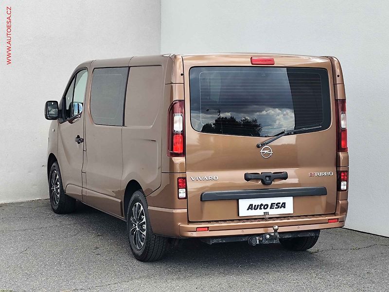 Opel Vivaro (2015) 1.6CDTi 5míst, 107kW, AC, TZ - fotka 6 z 19