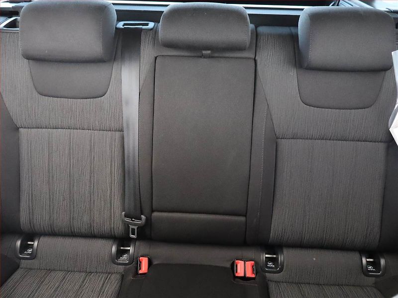 Škoda Octavia (2017) 1.4 TSI, Tempomat - fotka 10 z 22