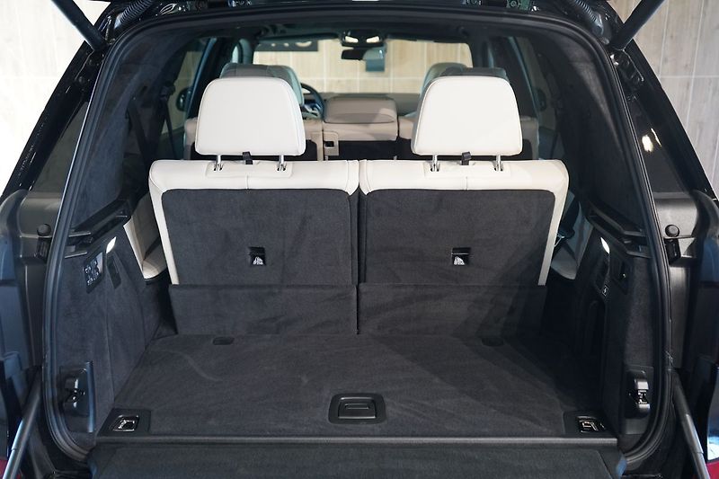 BMW X7 40d xDrive, Nezávislé, Tažné - fotka 15 z 49