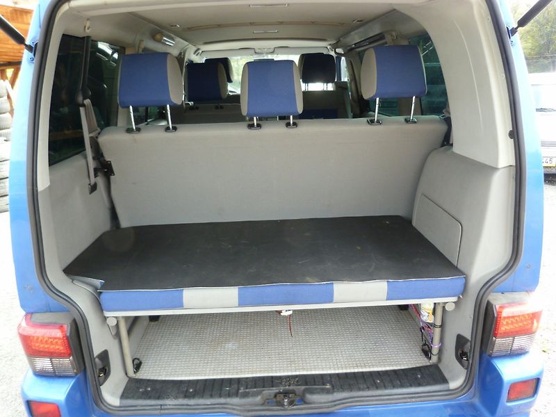Volkswagen Multivan 2,5 TDI Atlantis - fotka 22 z 36