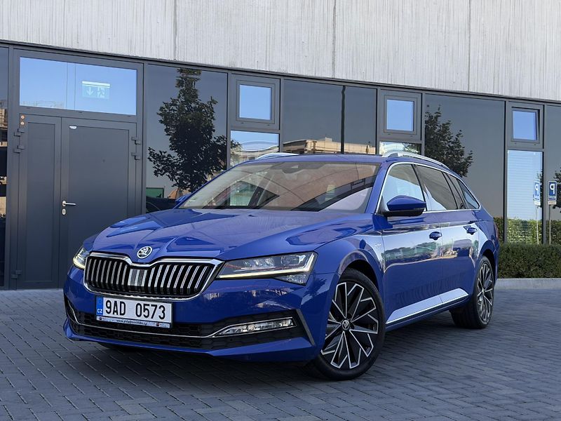 Škoda Superb (2022) L&K 2.0 TDi 110 kW/DSG/DPH - fotka 1 z 24