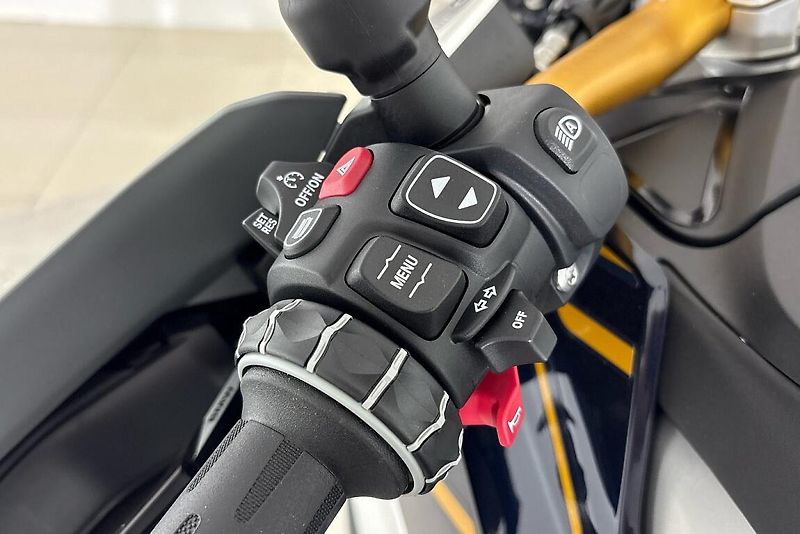 BMW R 1300 GS - fotka 10 z 13